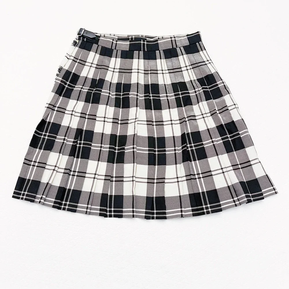 O'Neil of Dublin Ireland Plaid Black and White Pencil Skirt SZ8